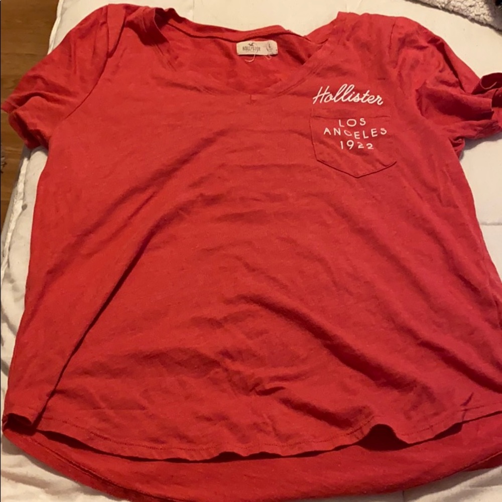Hollister t shirt